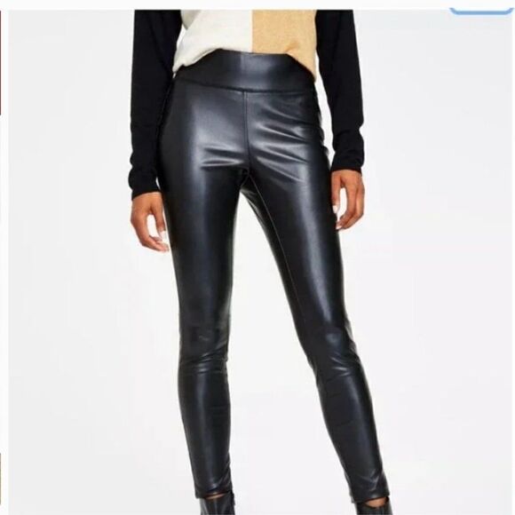 Women's Black Faux-Leather Leggings Size 4 - Picture 1 of 14